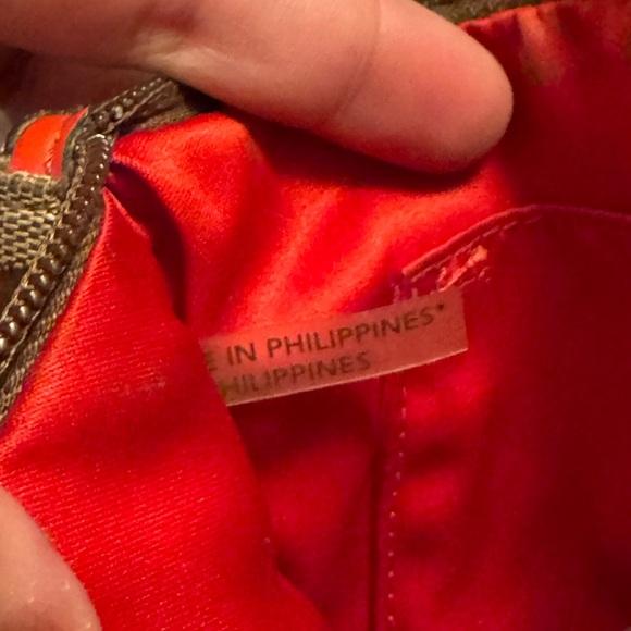 Coach wristlet - Picture 8 of 8